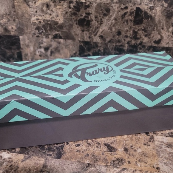 Trary White Women's Flats - Picture 4 of 5